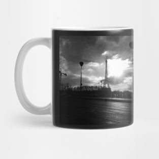 Eiffel Tower Chiaroscuro Mug